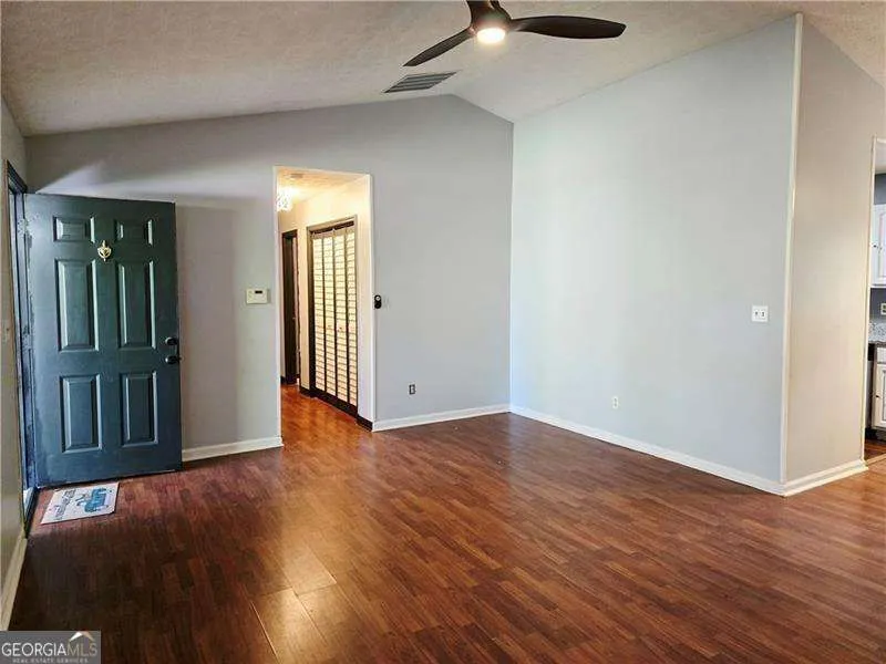 115 BOND DR Ellenwood, GA 30294