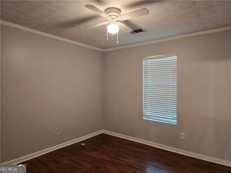 115 BOND DR Ellenwood, GA 30294