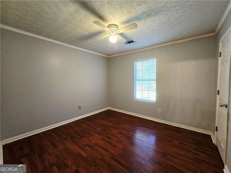 115 BOND DR Ellenwood, GA 30294