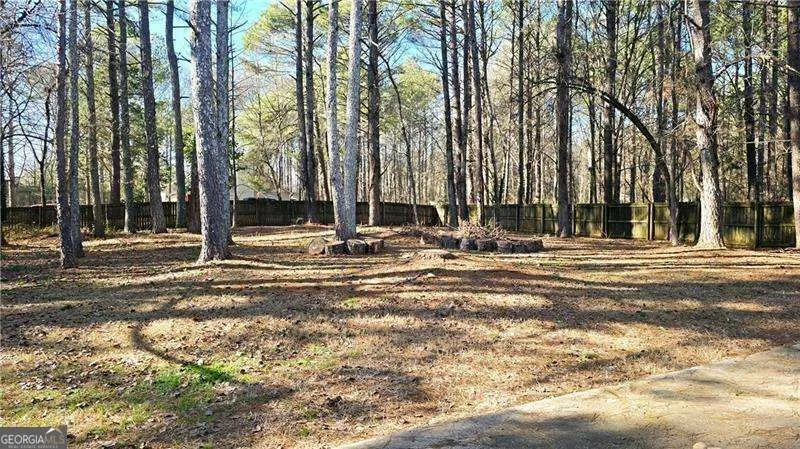 115 BOND DR Ellenwood, GA 30294