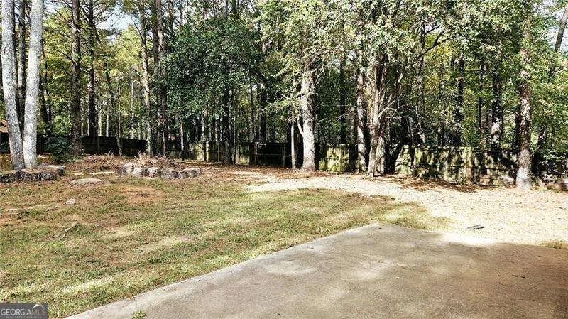 115 BOND DR Ellenwood, GA 30294