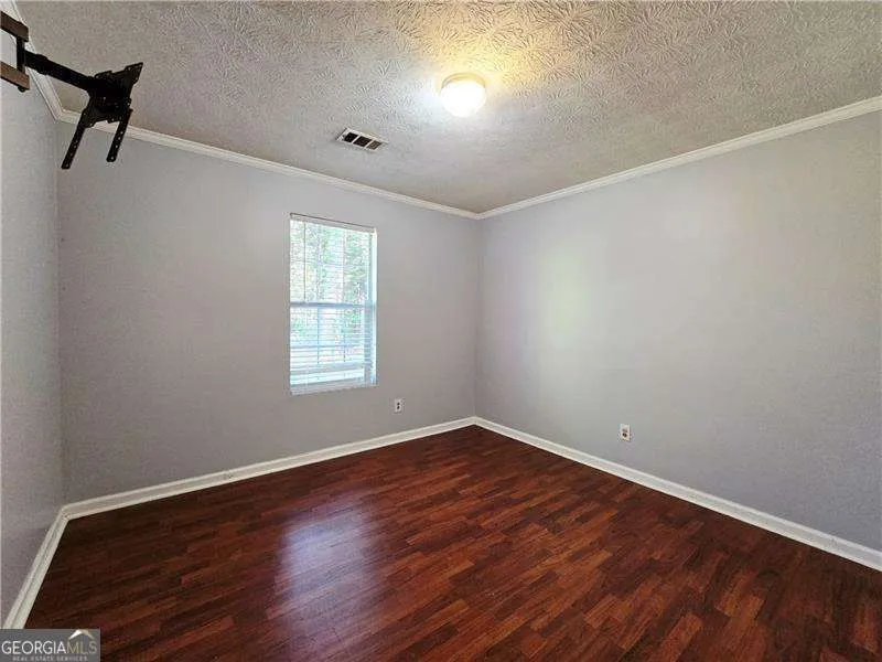 115 BOND DR Ellenwood, GA 30294