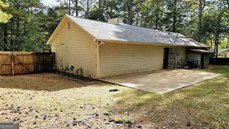 115 BOND DR Ellenwood, GA 30294