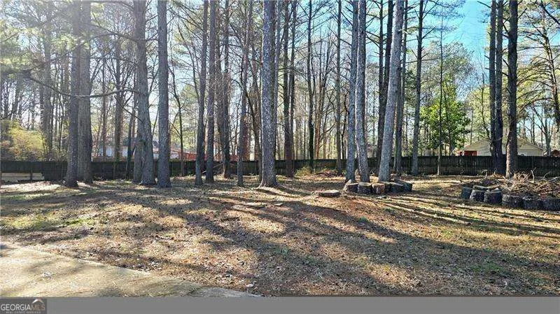 115 BOND DR Ellenwood, GA 30294