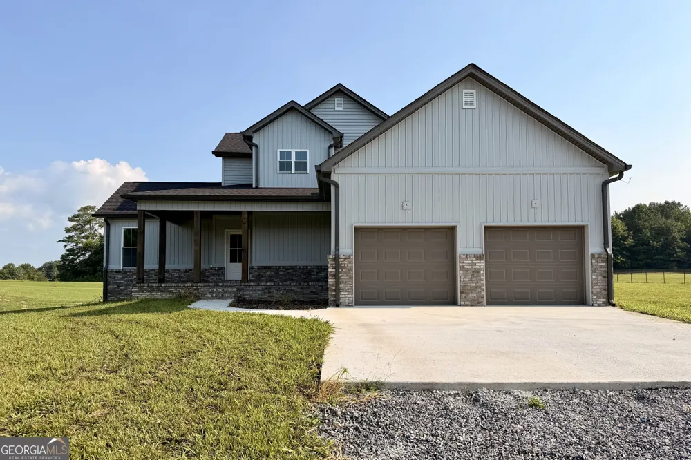 1067 Tucker School RD Cohutta, GA 30710