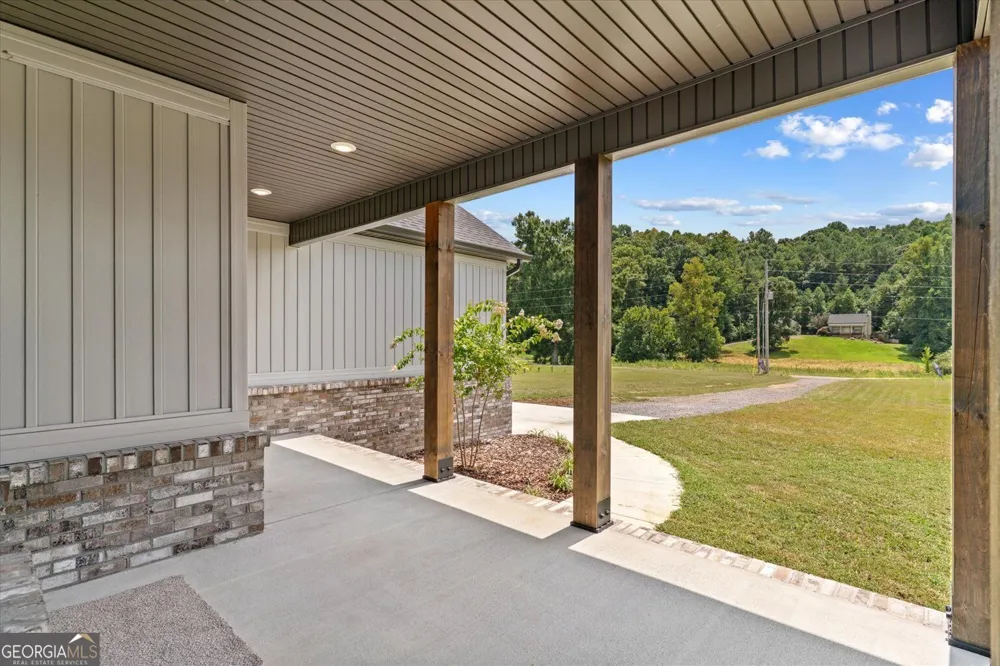 1067 Tucker School RD Cohutta, GA 30710