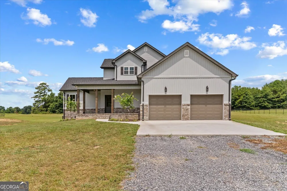 1067 Tucker School RD Cohutta, GA 30710