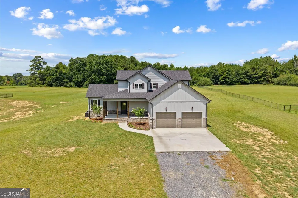 1067 Tucker School RD Cohutta, GA 30710