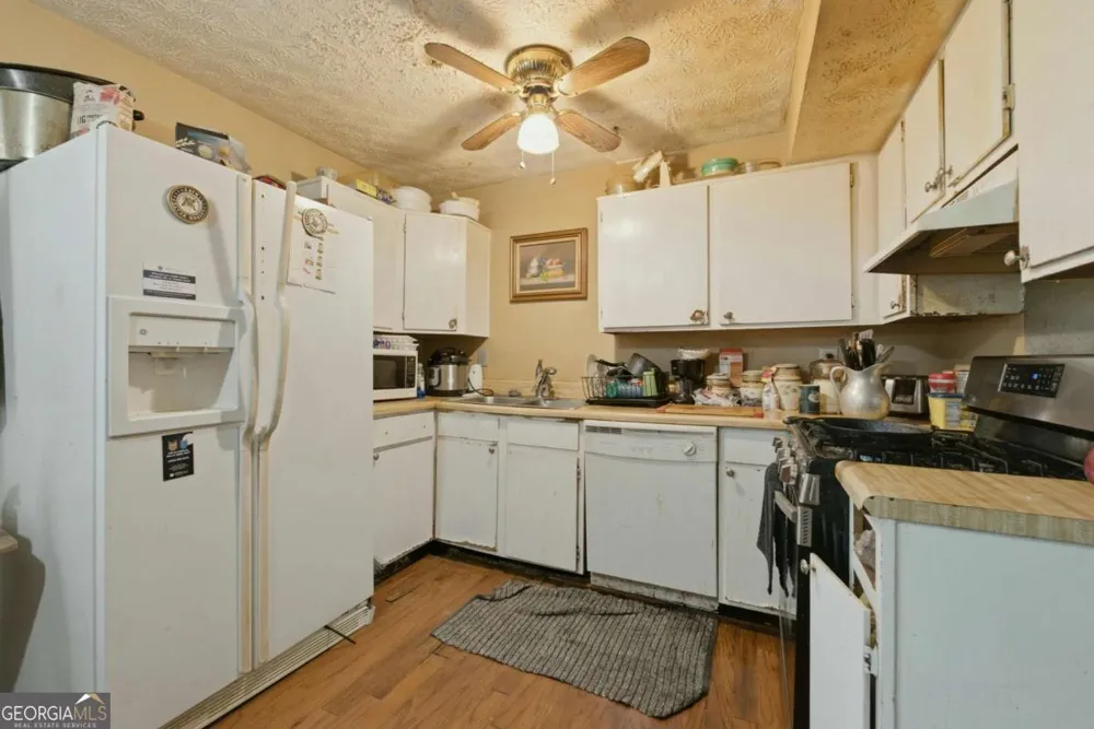3957 Brookstone CT Ellenwood, GA 30294