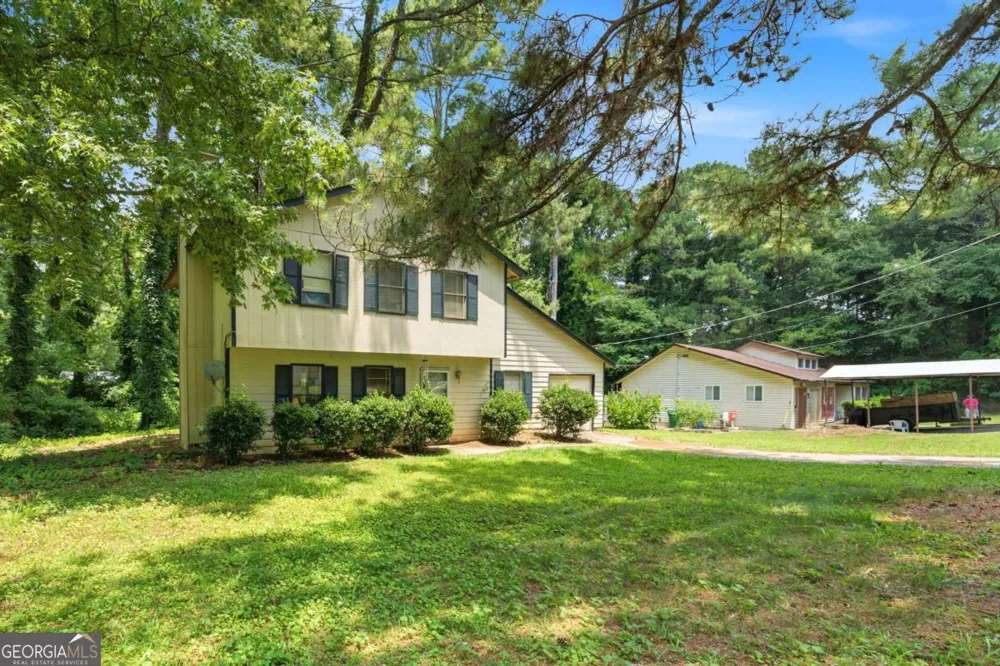 3957 Brookstone CT Ellenwood, GA 30294