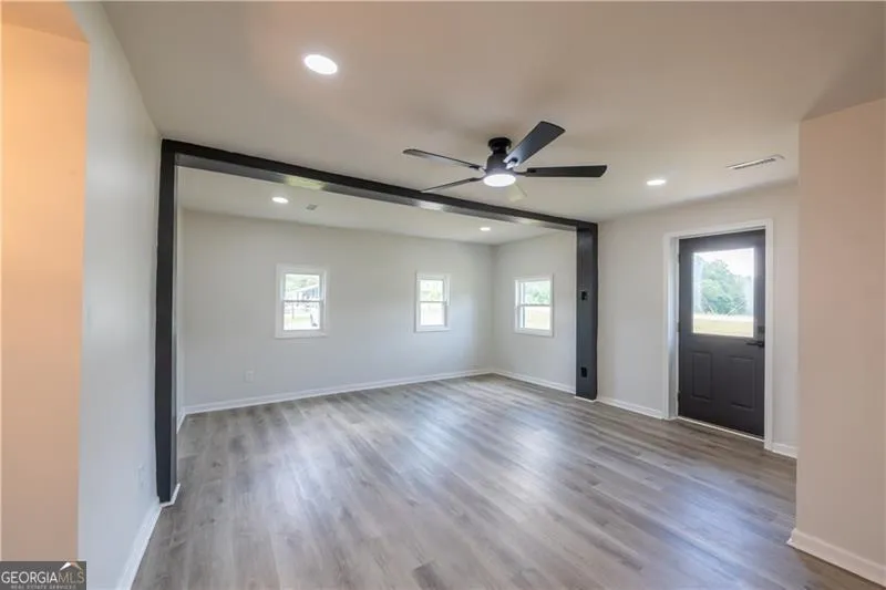 1404 N Forest AVE Hartwell, GA 30643