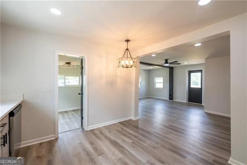 1404 N Forest AVE Hartwell, GA 30643