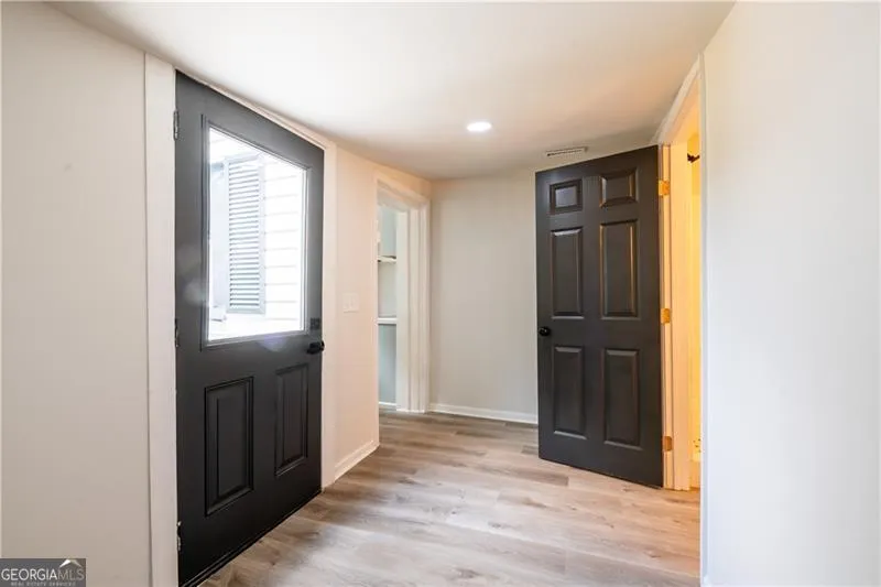 1404 N Forest AVE Hartwell, GA 30643