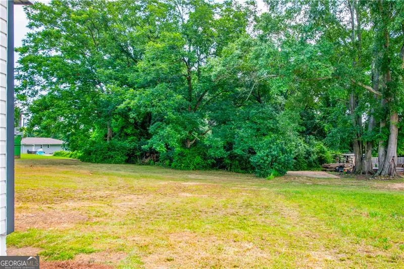 1404 N Forest AVE Hartwell, GA 30643