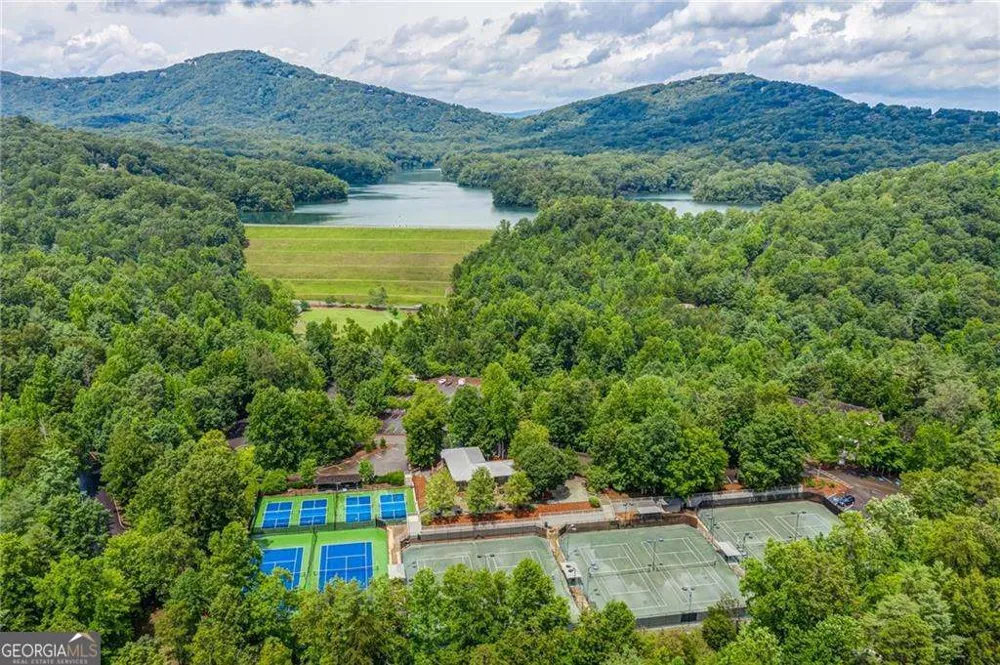 278 Bellflower DR Jasper, GA 30143
