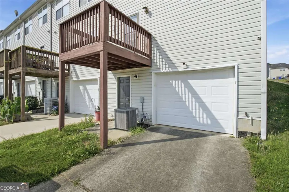 117 Hawkeye LN NW Conyers, GA 30012