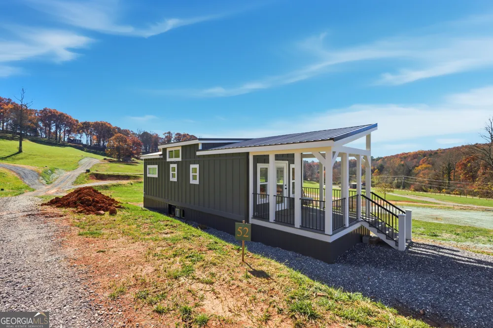 527 Saunders RD Franklin, NC 28734