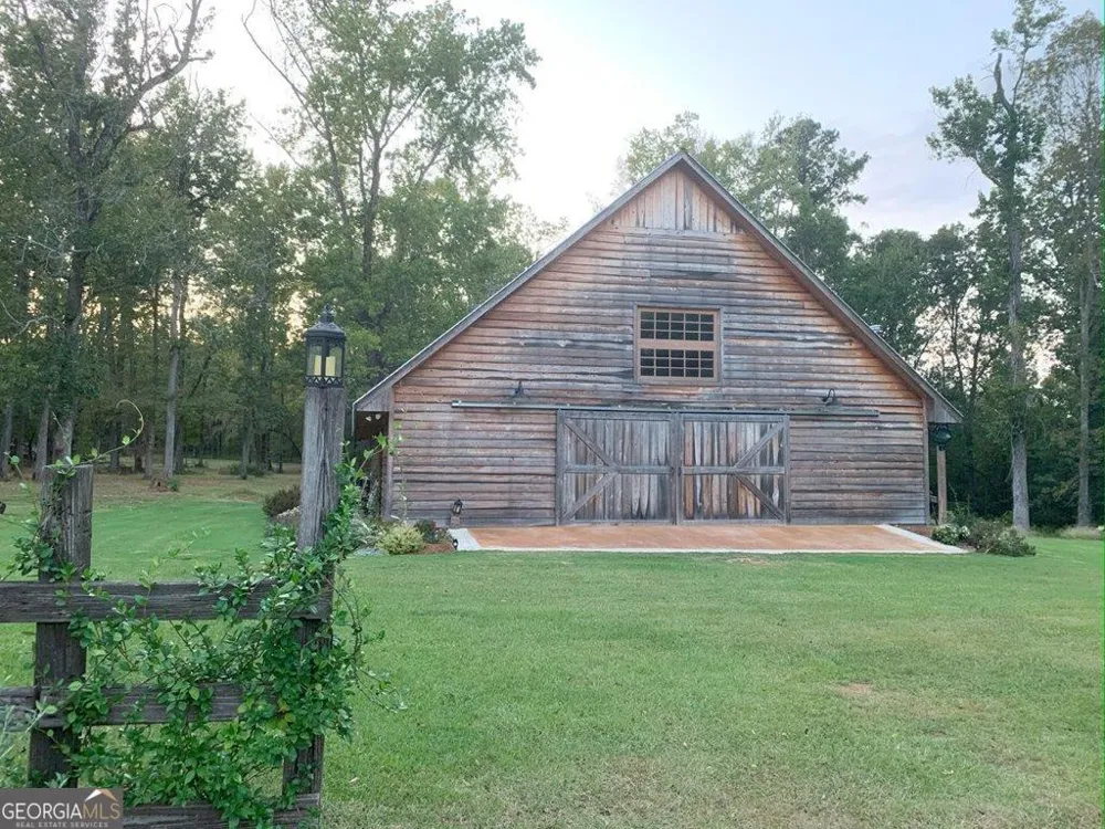 2101 Elko RD Elko, GA 31025