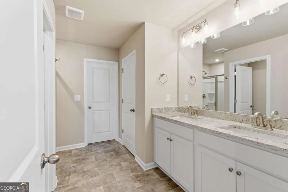 3121 Reserve VLY Douglasville, GA 30135