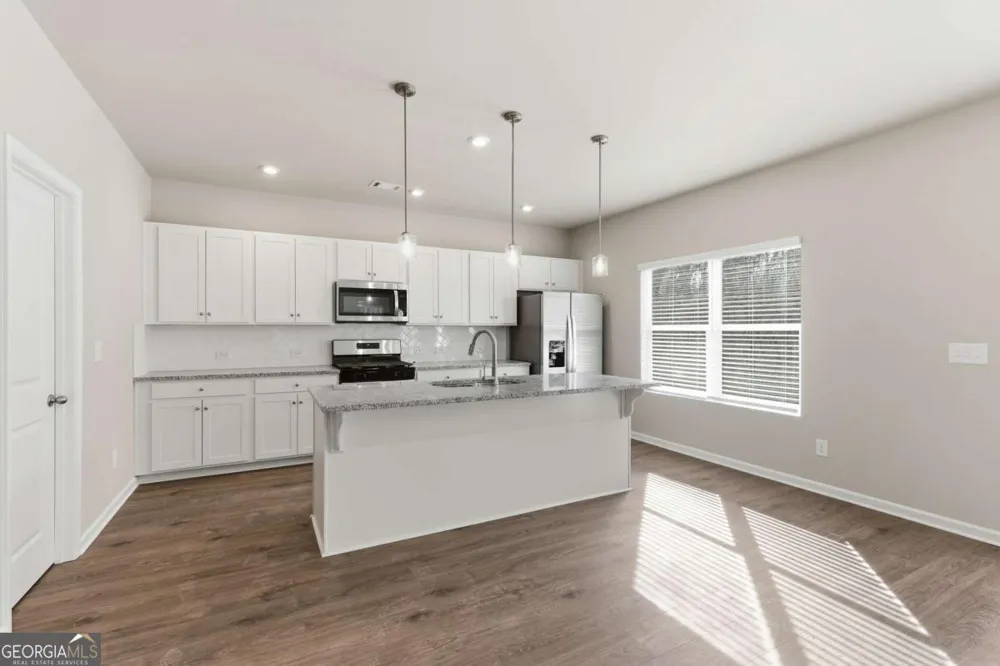 3121 Reserve VLY Douglasville, GA 30135