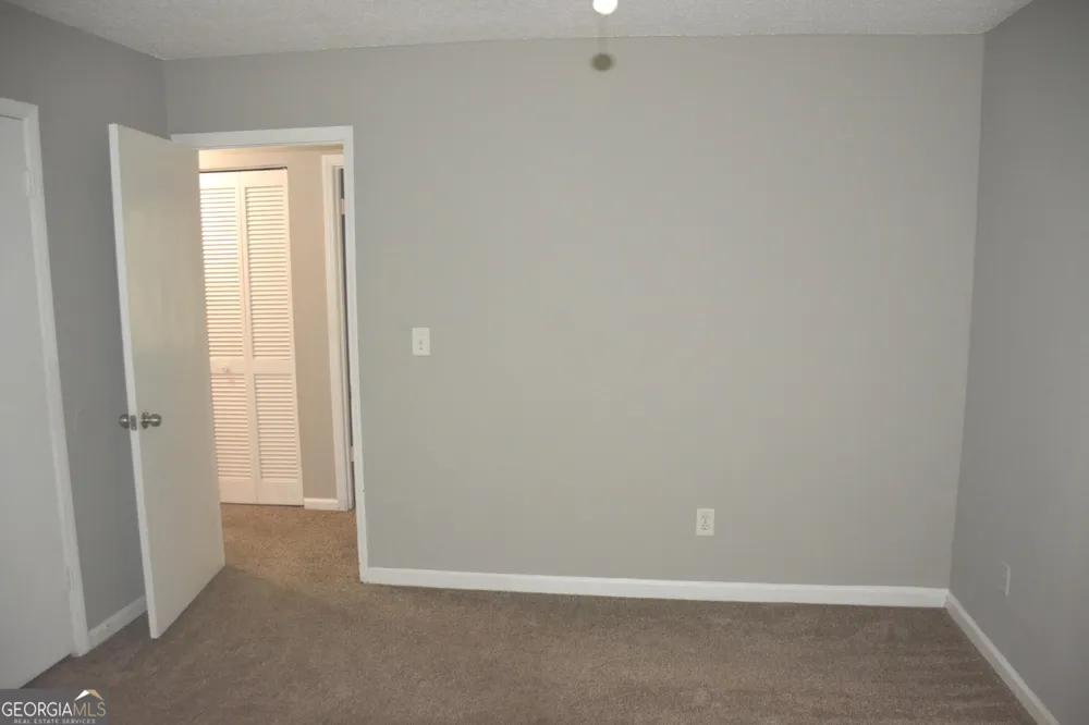 4952 Isle Royal CT Stone Mountain, GA 30088