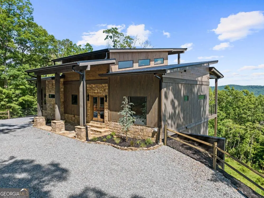 25 Boundless TRL Morganton, GA 30560