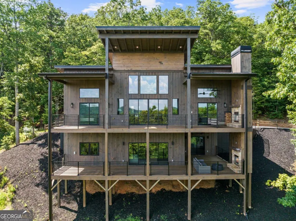 25 Boundless TRL Morganton, GA 30560