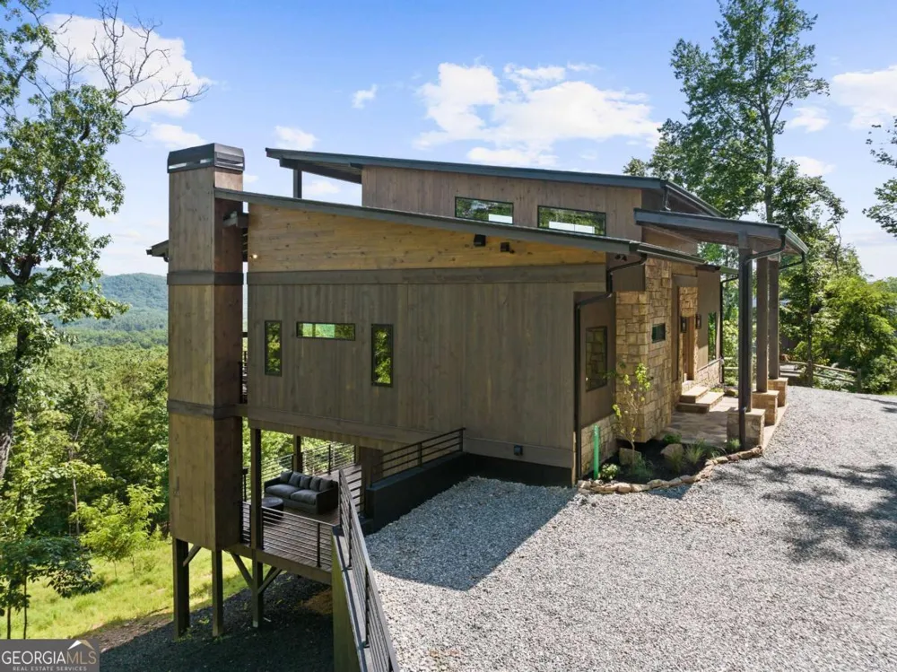 25 Boundless TRL Morganton, GA 30560