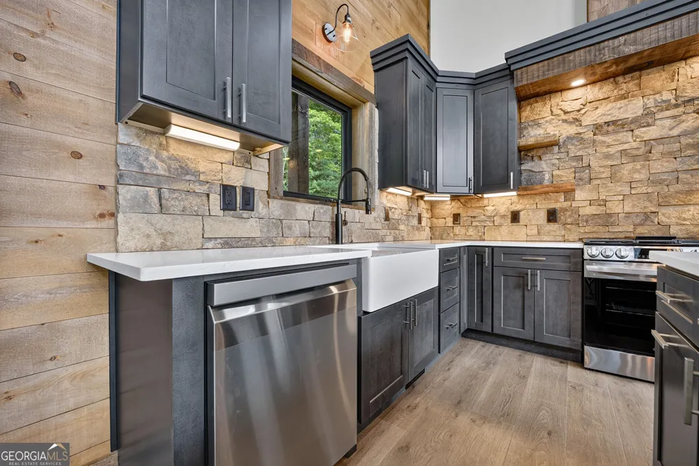 25 Boundless TRL Morganton, GA 30560