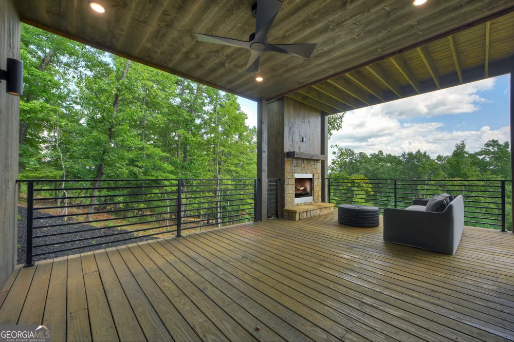 25 Boundless TRL Morganton, GA 30560