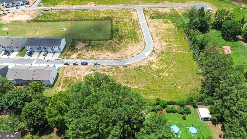 160 Village Green DR NW Adairsville, GA 30103