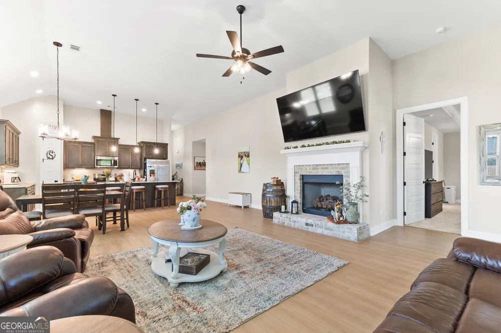 403 Cannon Point DR Bonaire, GA 31005