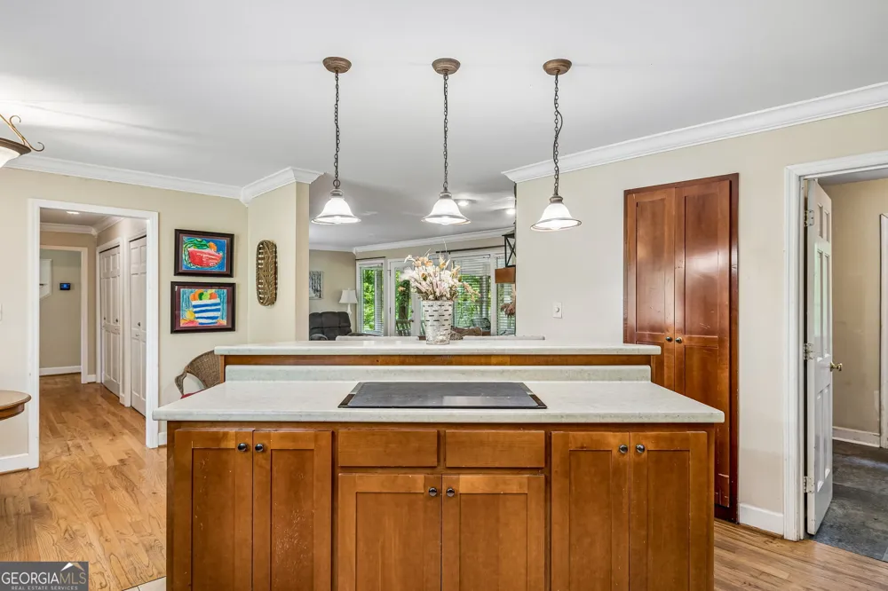 2213 Rocky Face CIR Dalton, GA 30720