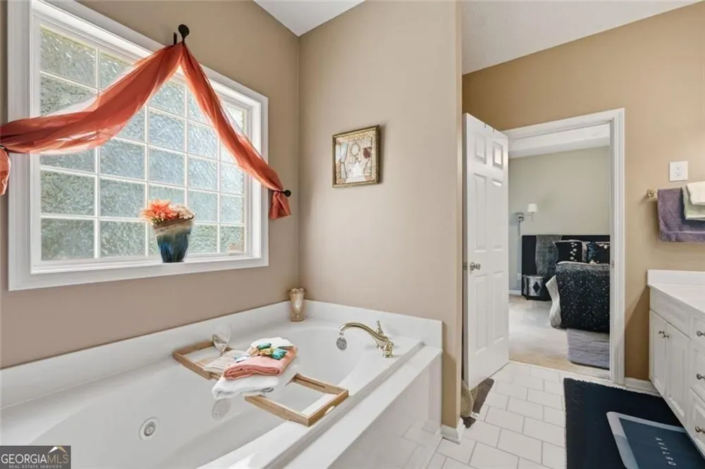 139 Lost Forest DR McDonough, GA 30252