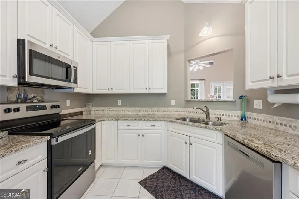139 Lost Forest DR McDonough, GA 30252