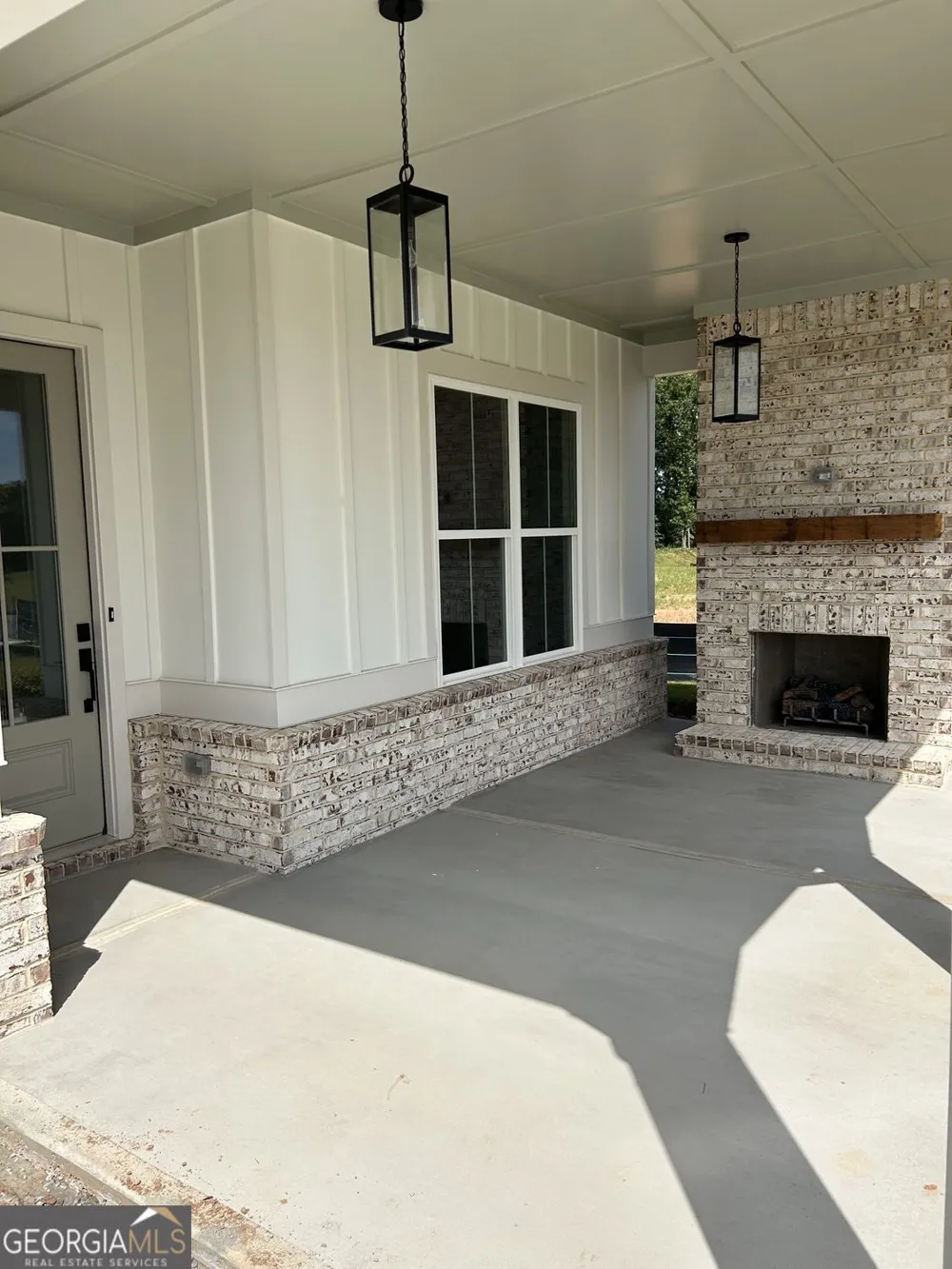 1553 Assembly CIR Gainesville, GA 30501