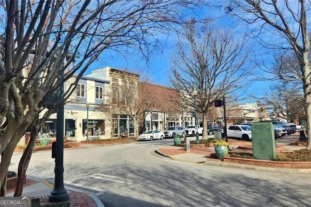1553 Assembly CIR Gainesville, GA 30501