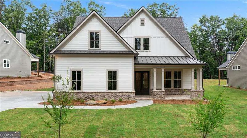 172 Cherokee DR S Waleska, GA 30183