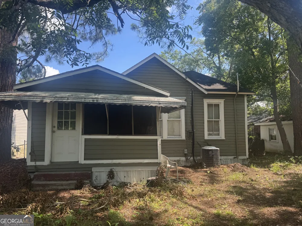 1107 Elizabeth ST Waycross, GA 31503