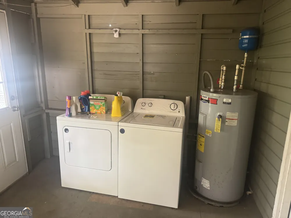 1107 Elizabeth ST Waycross, GA 31503