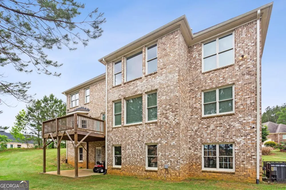 4402 Income CIR Ellenwood, GA 30294