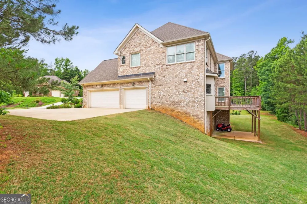 4402 Income CIR Ellenwood, GA 30294