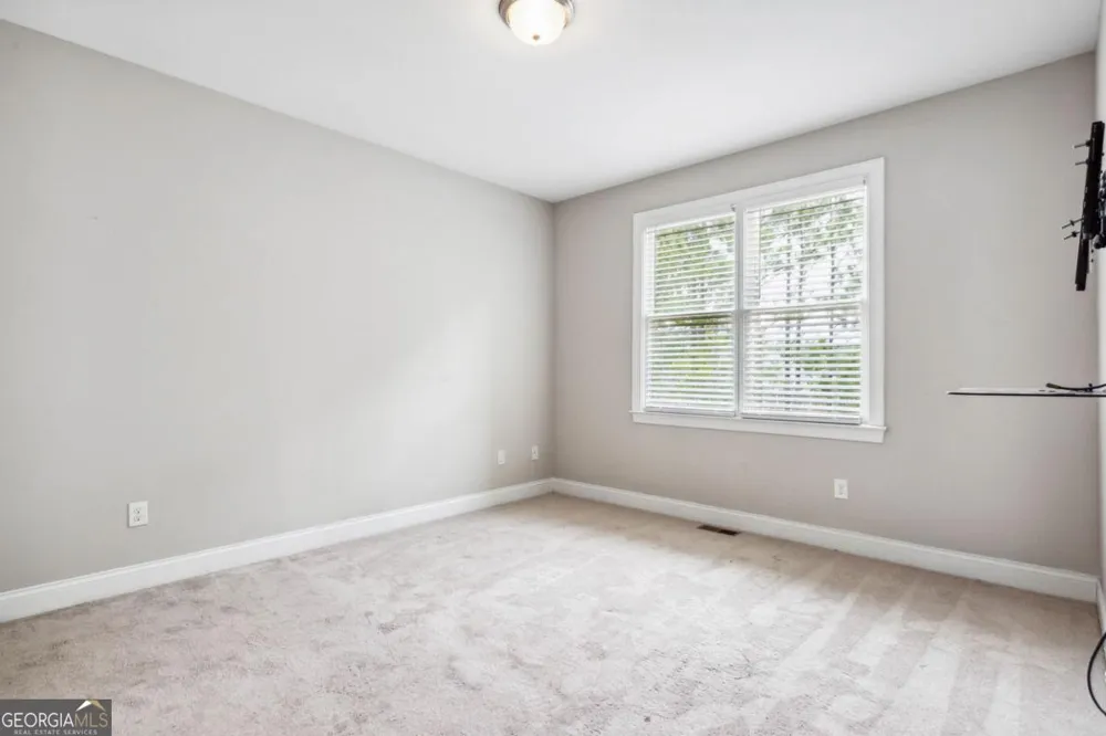 4402 Income CIR Ellenwood, GA 30294