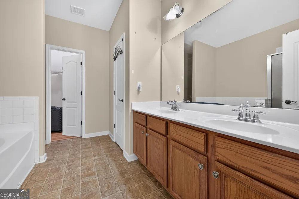 4319 Buford Valley WAY Buford, GA 30518
