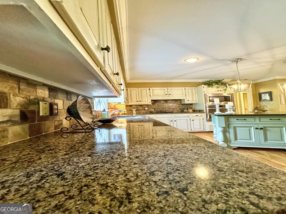 1018 Riverside DR LaGrange, GA 30240