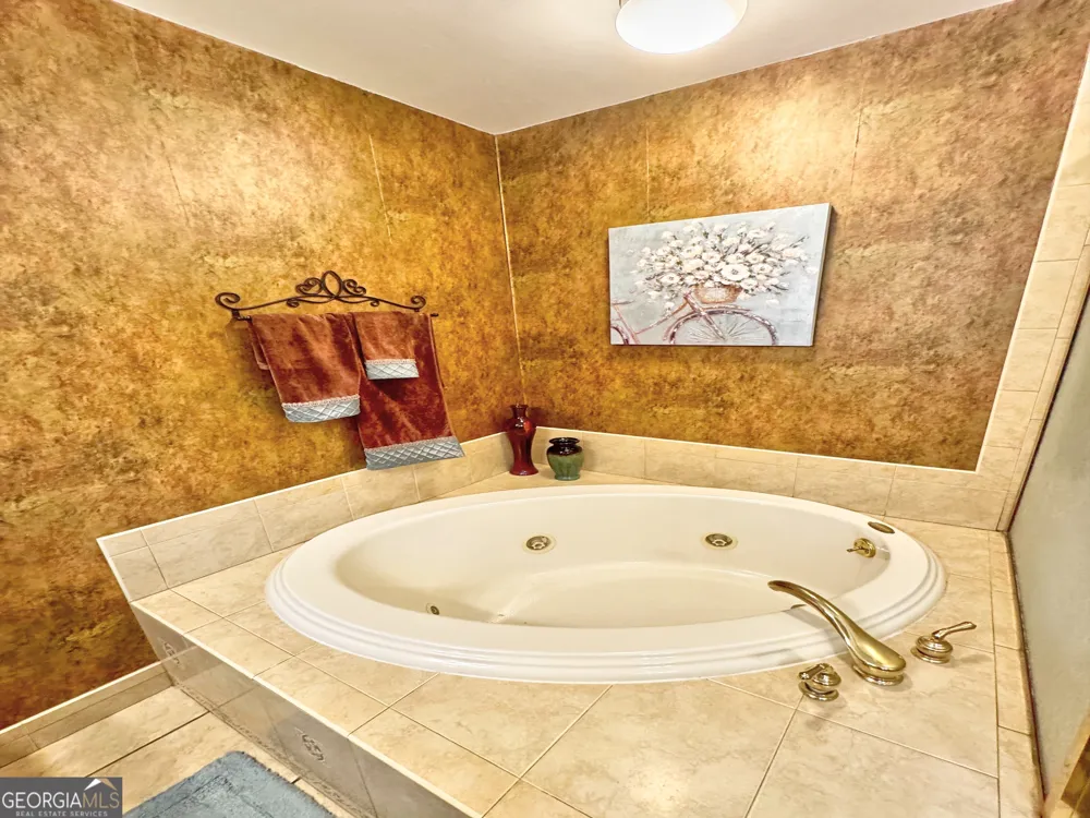 1018 Riverside DR LaGrange, GA 30240