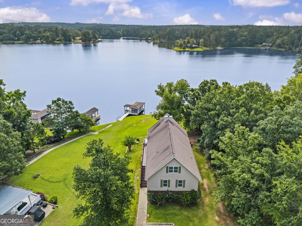 511 Foxglove DR Sparta, GA 31087