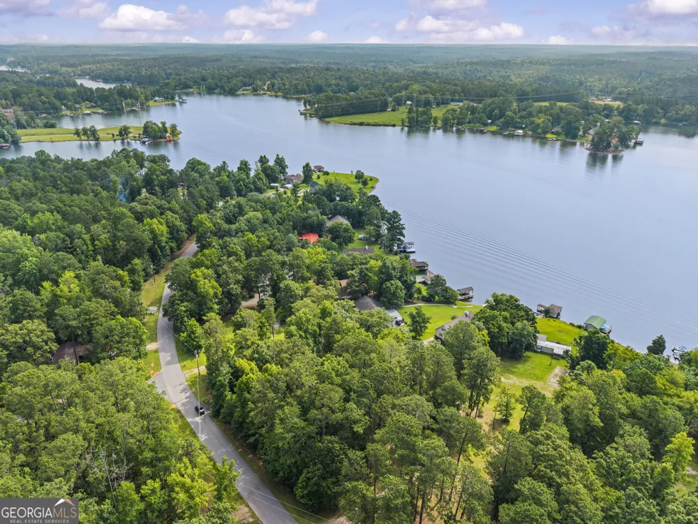 511 Foxglove DR Sparta, GA 31087