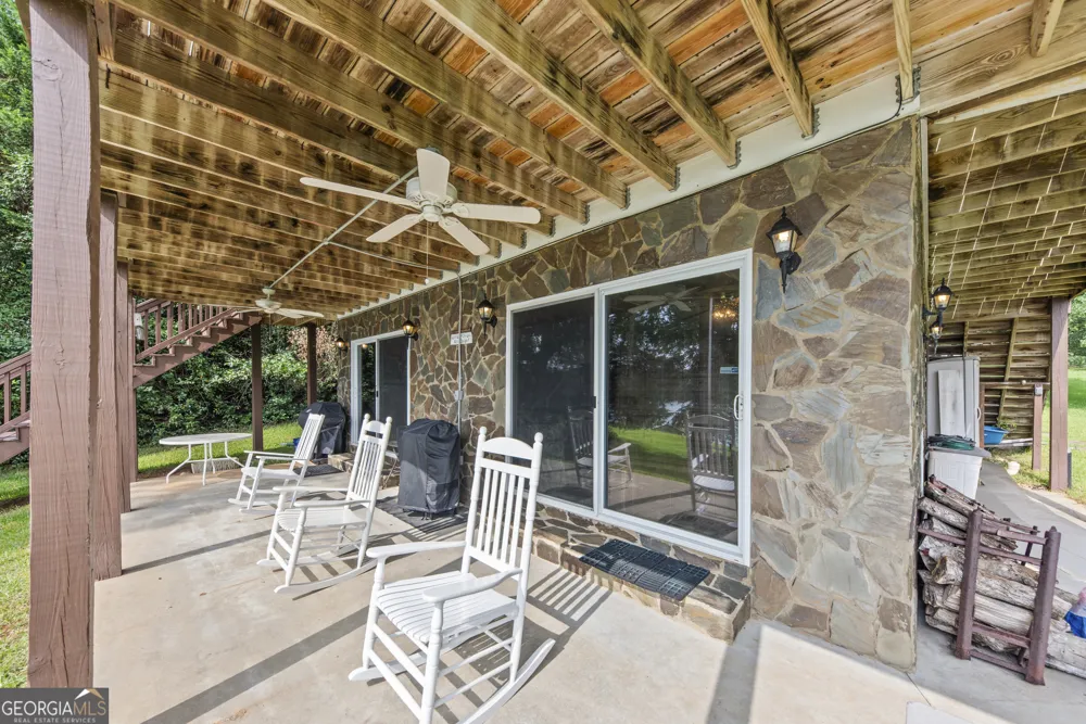 511 Foxglove DR Sparta, GA 31087