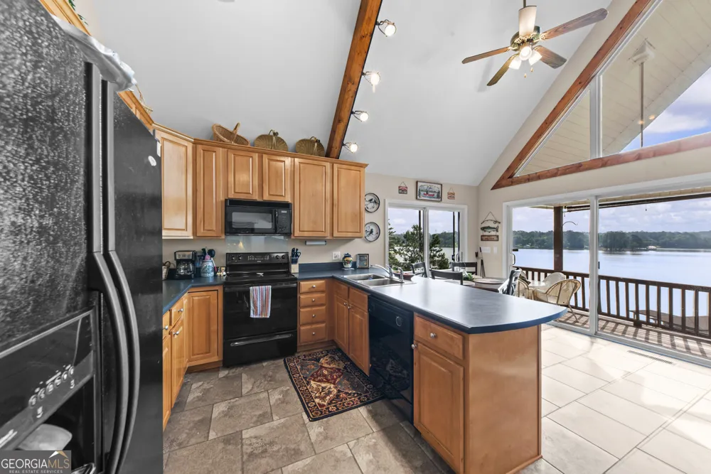 511 Foxglove DR Sparta, GA 31087
